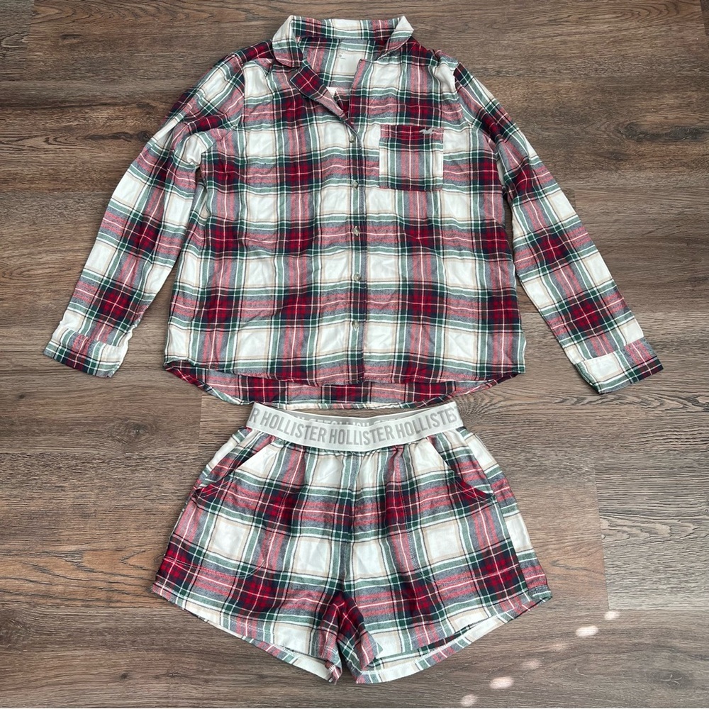 ❄️ Hollister Flannel Pajama Set Plaid Red Green Medium Top Small Bottom Cozy